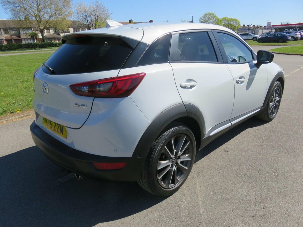 Mazda CX-3 Hatchback Red #12