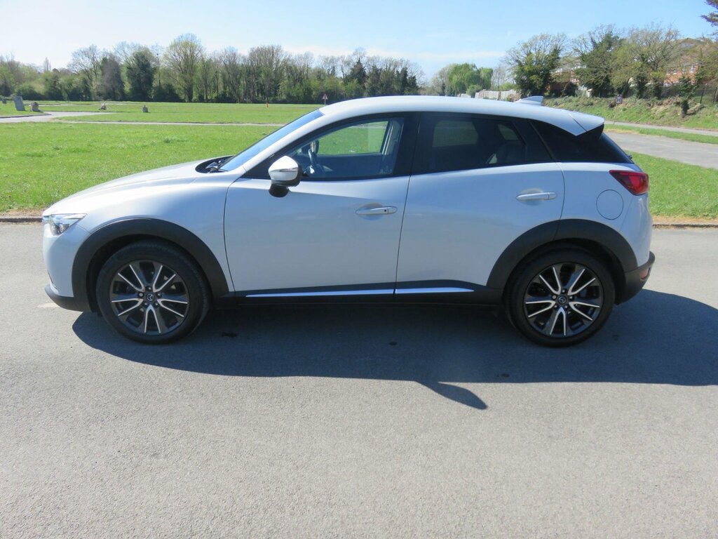 Mazda CX-3 Hatchback Red #15