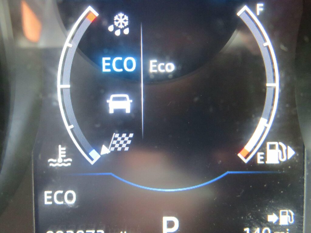 Jaguar E-Pace 2.0 R-dynamic Hse 178 Bhp Blue #31