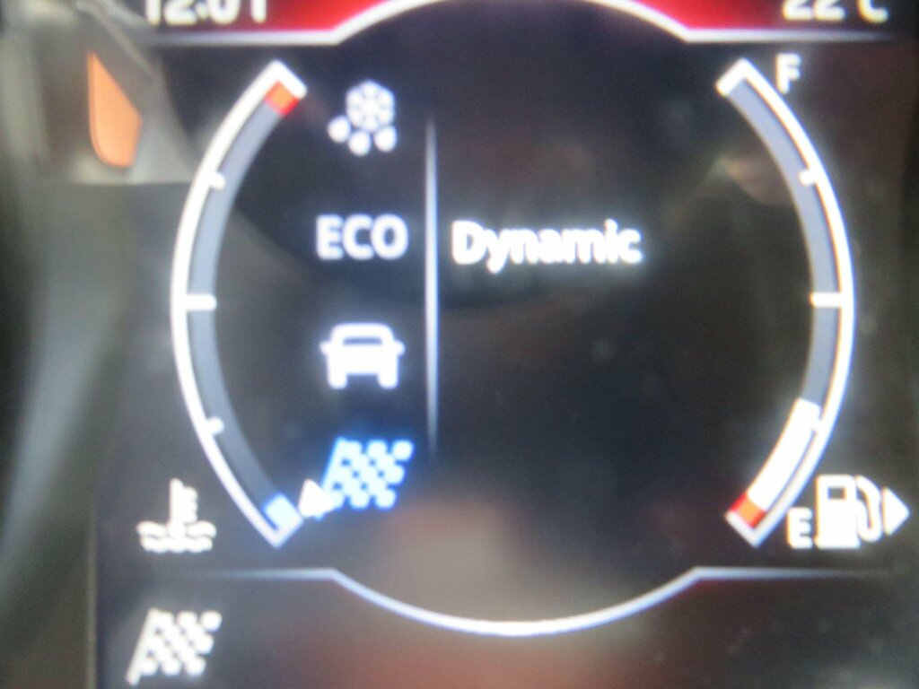 Jaguar E-Pace 2.0 R-dynamic Hse 178 Bhp Blue #30