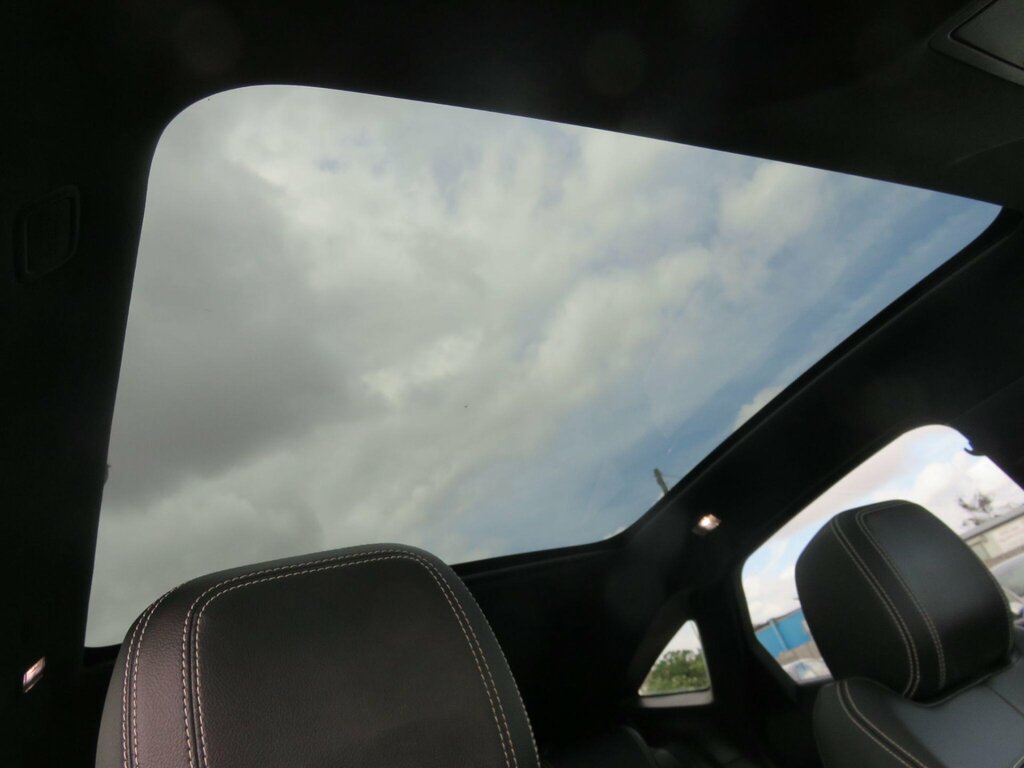 Jaguar E-Pace 2.0 R-dynamic Hse 178 Bhp Blue #20