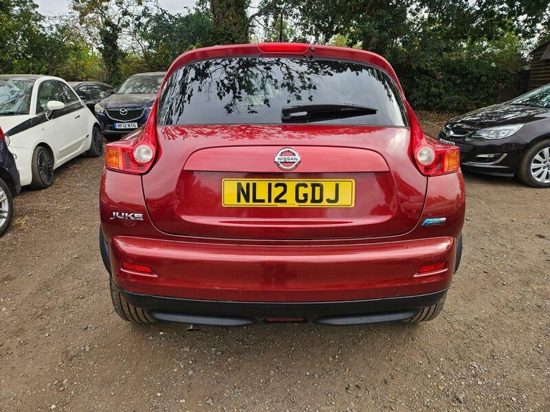Nissan Juke Acenta Premium Red #5