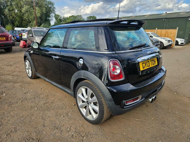 Mini Hatch 1.6 Cooper S Euro 5 Ss GY13TOH Black #5