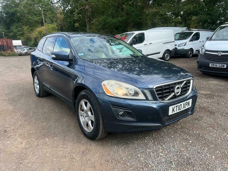 Volvo XC60 S Blue
