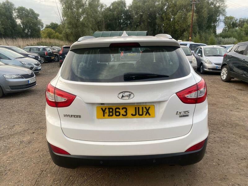 Hyundai Ix35 1.7 Crdi Se Euro 5 Ss Nav White #6