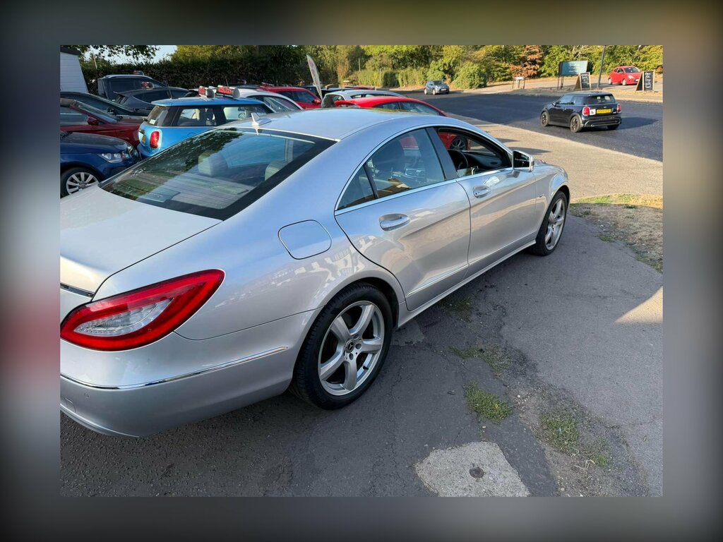 Mercedes-Benz CLS 3L Null Silver #31