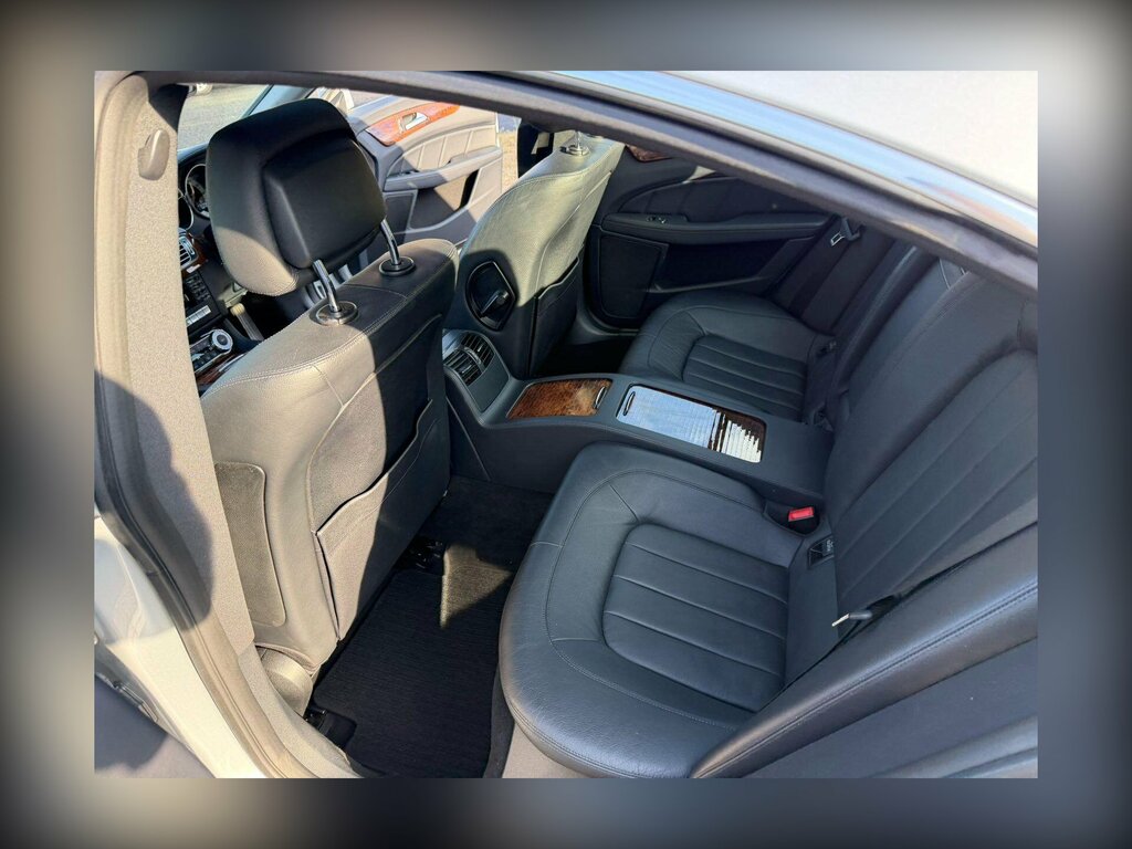 Mercedes-Benz CLS 3L Null Silver #39