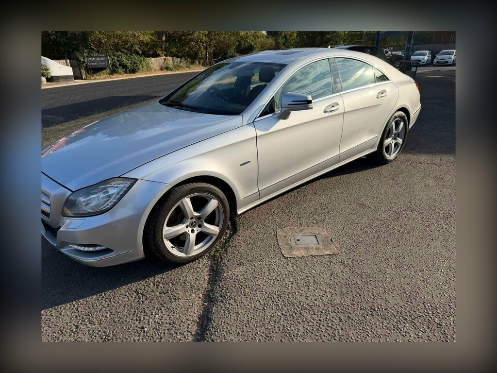 Mercedes-Benz CLS 3L Null Silver #7