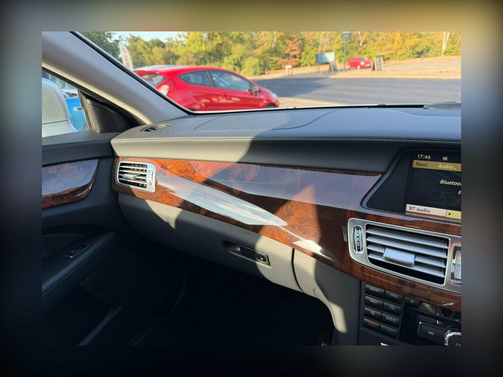 Mercedes-Benz CLS 3L Null Silver #23