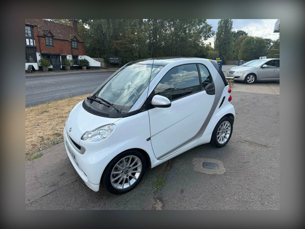 Smart Fortwo 0.8 Cdi Passion Softtouch Euro 5 LS61UXM White #3