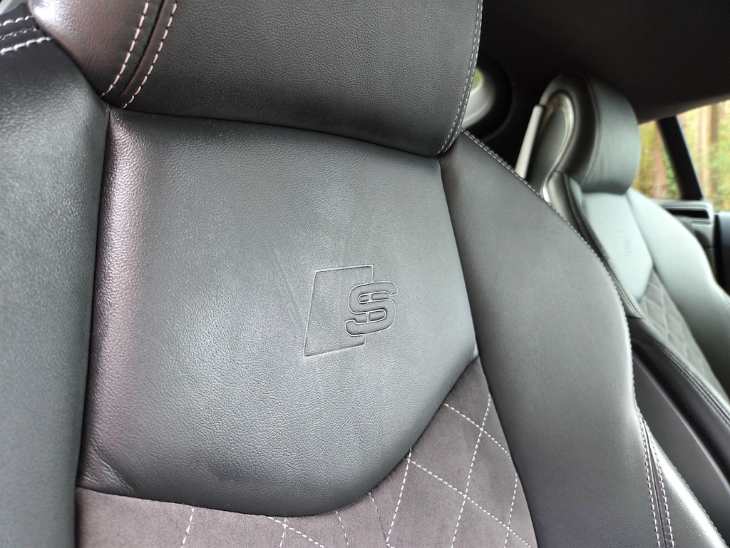 Audi TTS 2L Null Silver #37