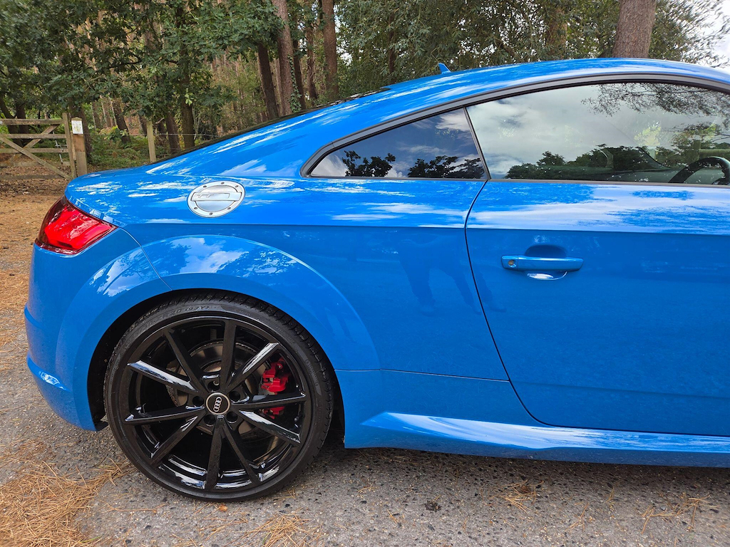 Audi TTS 2L Null Silver #22