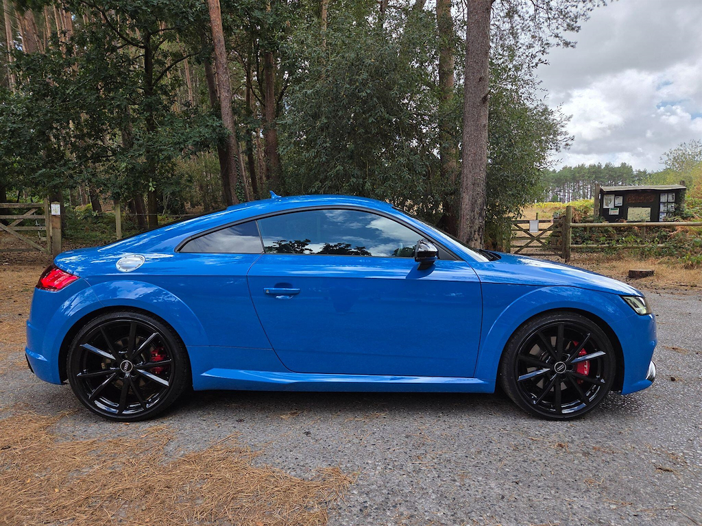 Audi TTS 2L Null Silver #23