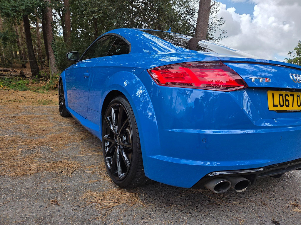 Audi TTS 2L Null Silver #17