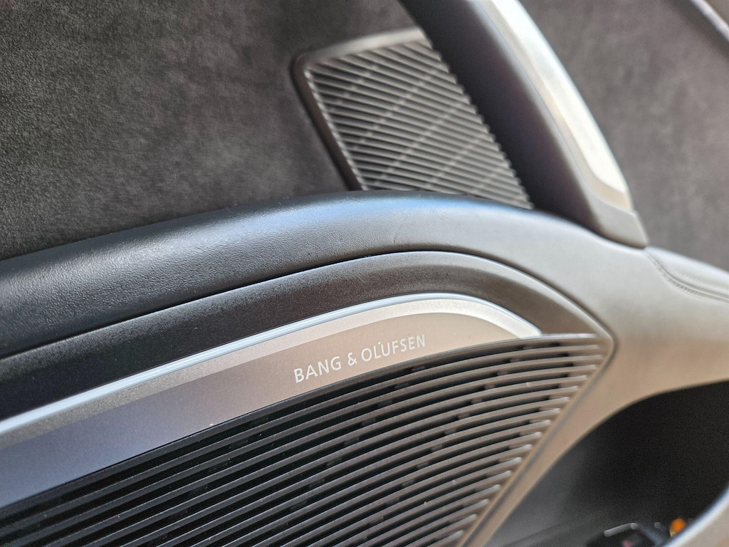 Audi TTS 2L Null Silver #35