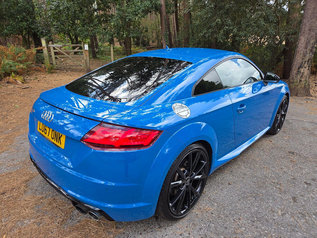 Audi TTS 2L Null Silver #21