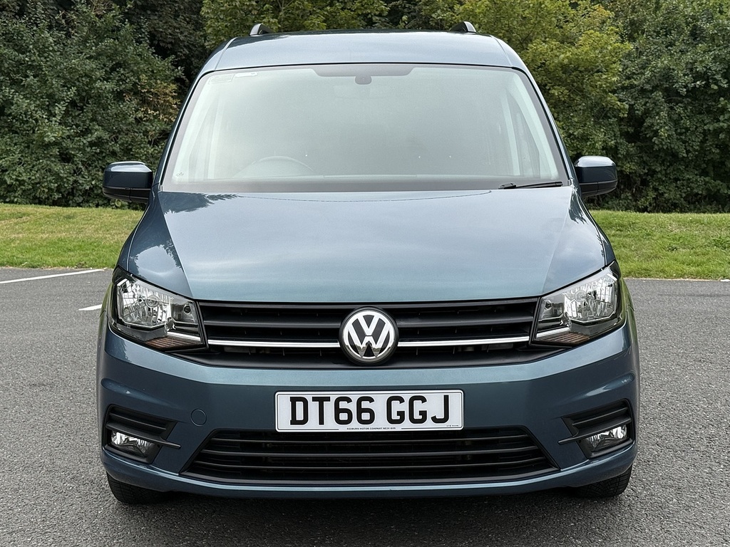 Volkswagen Caddy Life 2.0 Tdi Bluemotion Tech Mpv Dsg Euro 6 Green #4