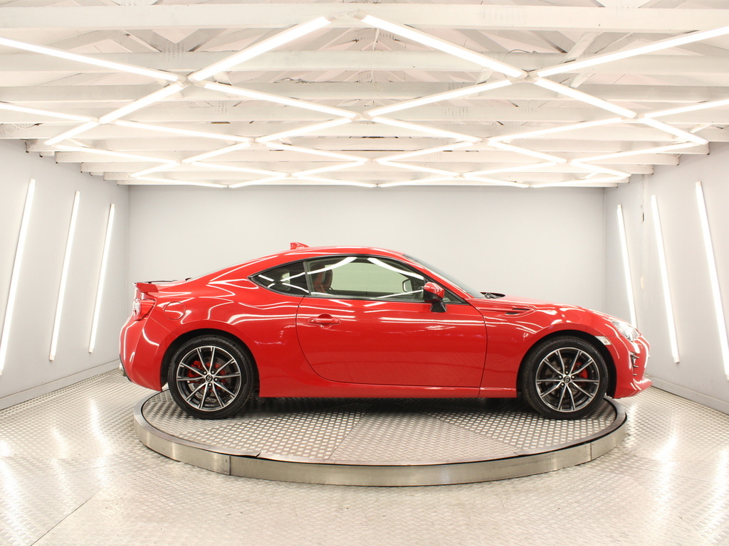 Toyota GT86 D-4s Pro Red