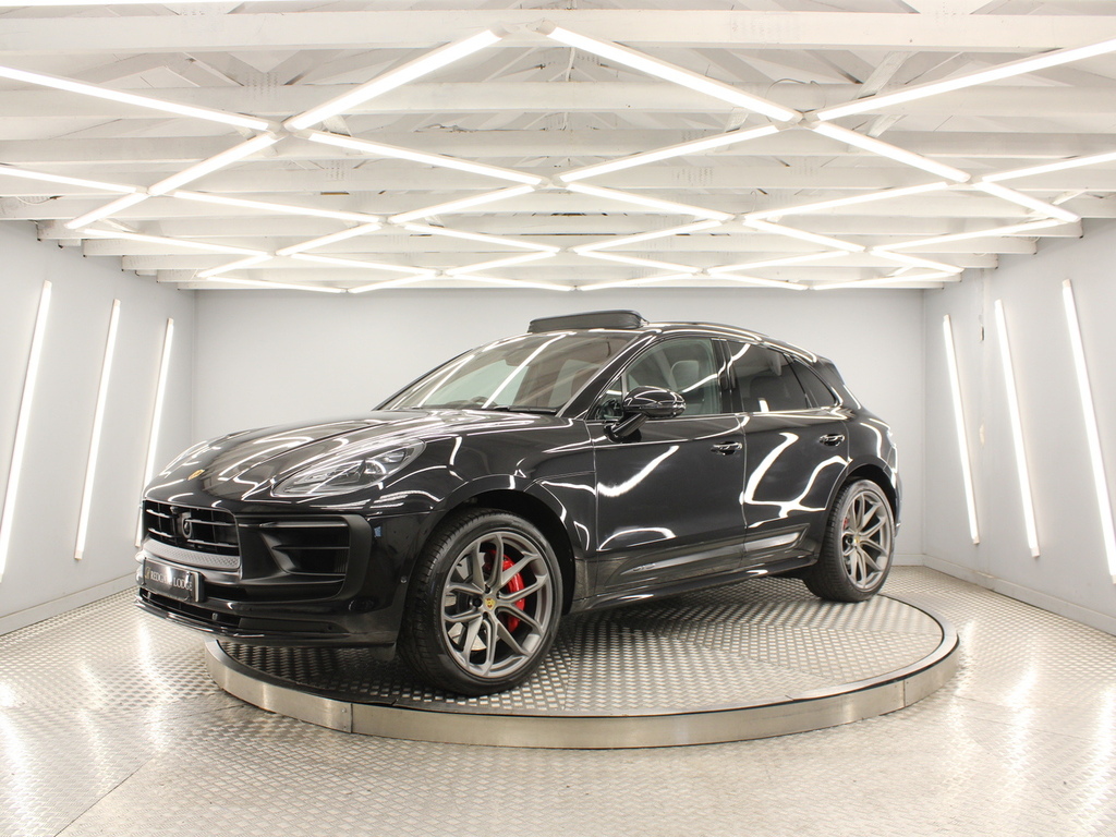 Porsche Macan Suv LB71WDY Black #6