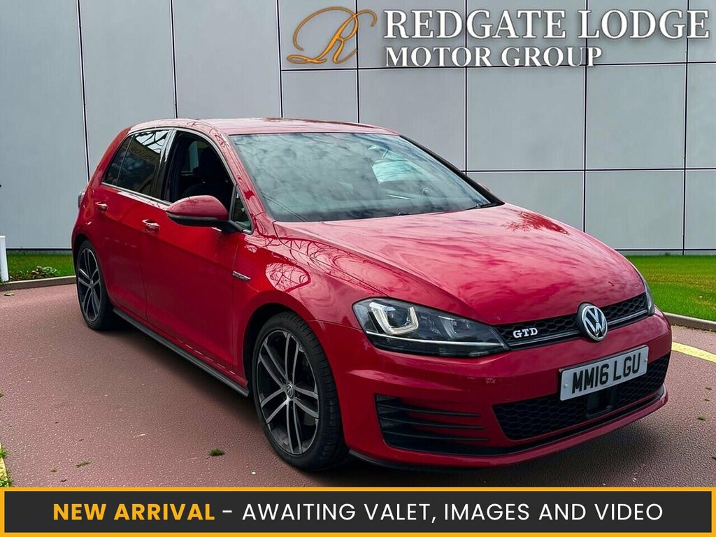 Volkswagen Golf Hatchback MM16LGU Red