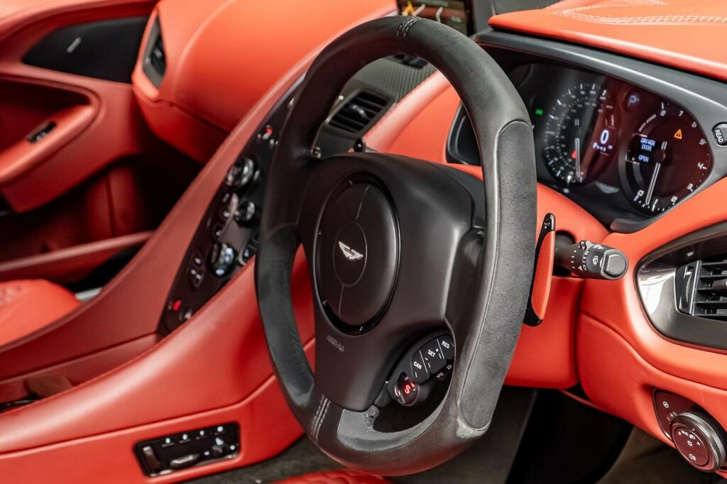 Aston Martin Vanquish Coupe Grey #28