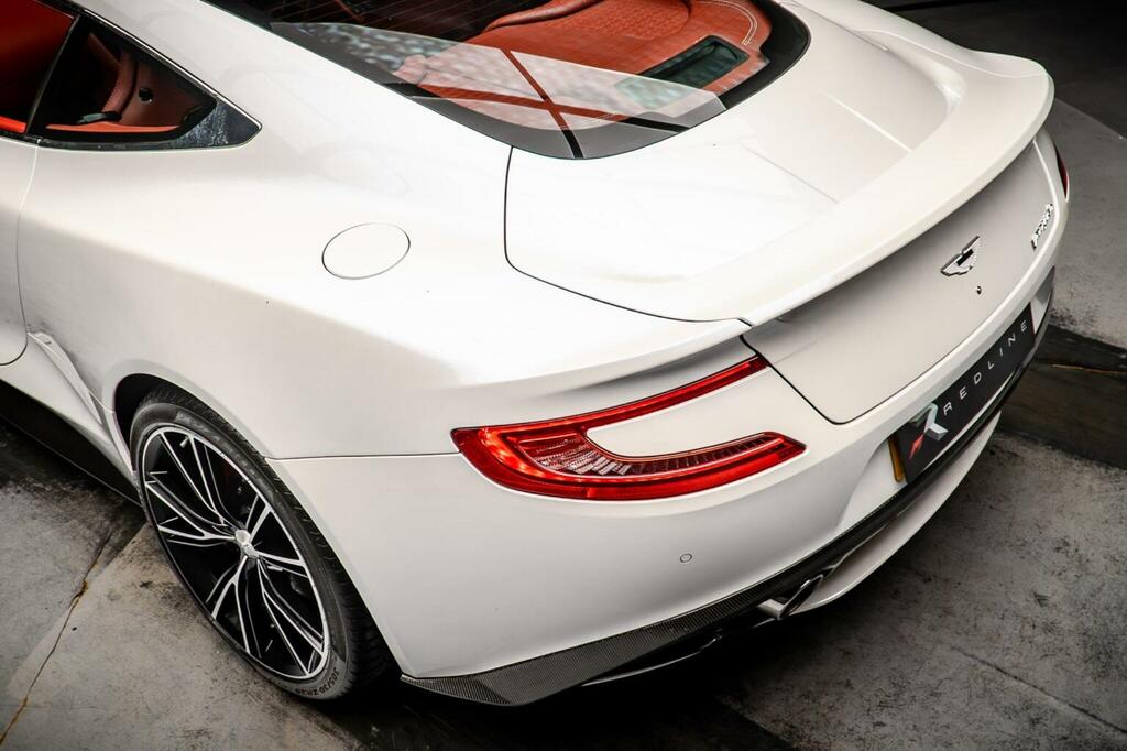 Aston Martin Vanquish Coupe Grey #19