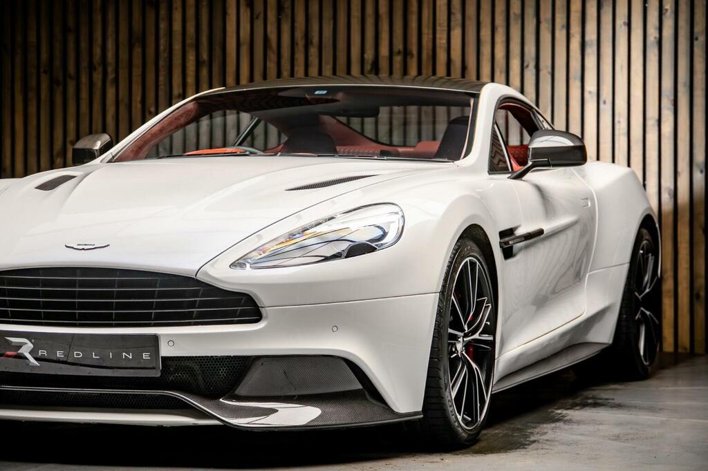 Aston Martin Vanquish Coupe Grey #13