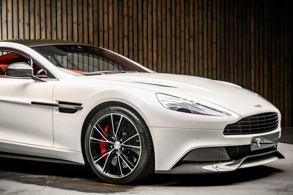 Aston Martin Vanquish Coupe Grey #10