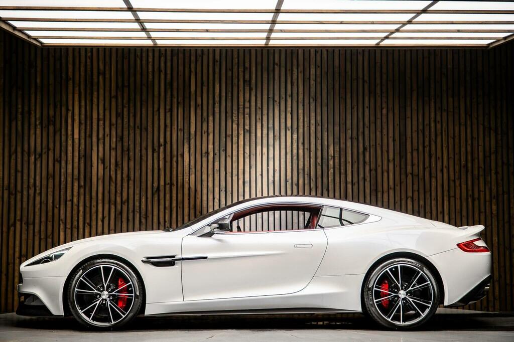 Aston Martin Vanquish Coupe Grey #7