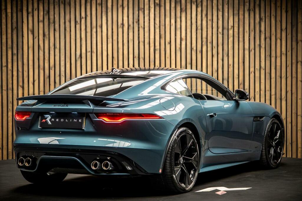 Jaguar F-Type Dynamic Plus Blue #22