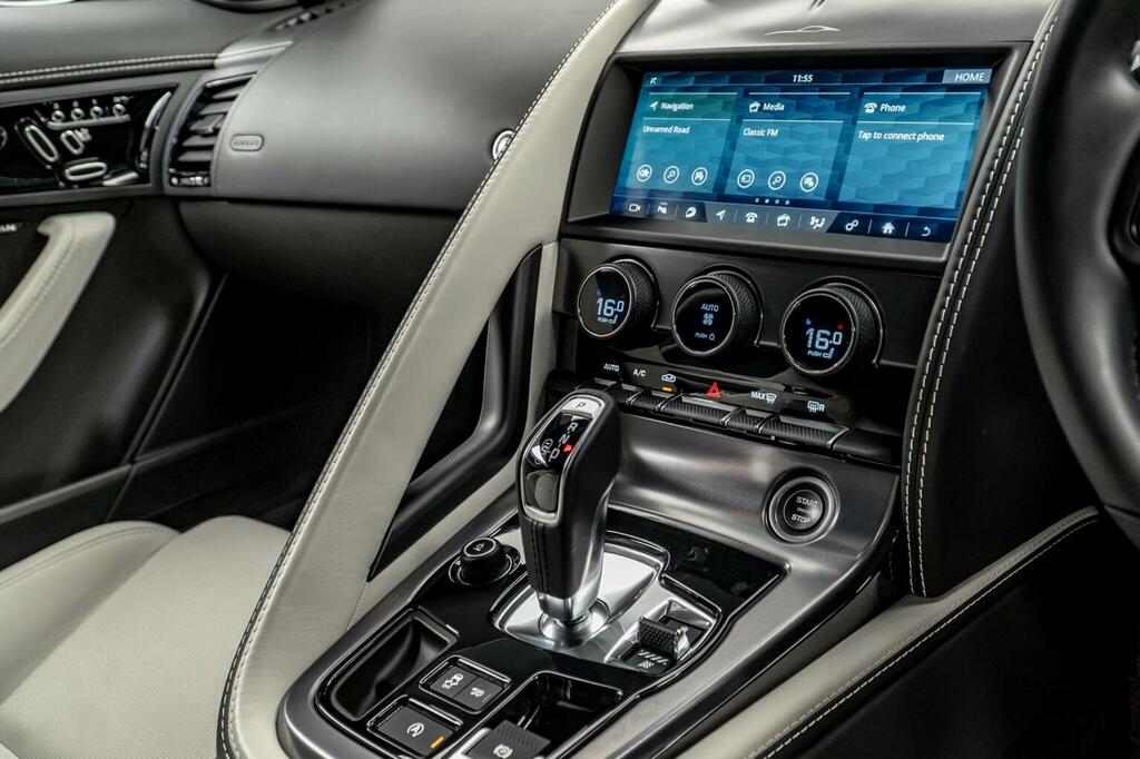 Jaguar F-Type Dynamic Plus Blue #26
