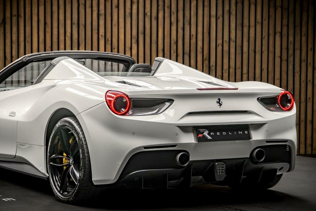 Ferrari 488 Automatic  #19