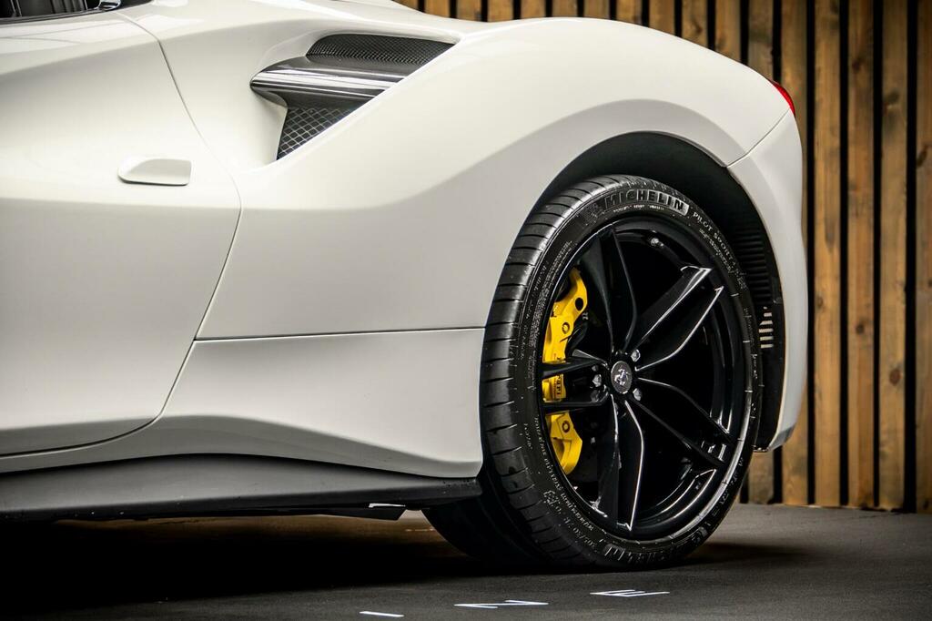 Ferrari 488 Automatic  #16