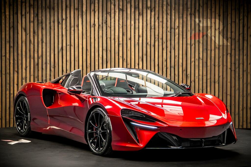 McLaren Artura 3.0T V6 7.4Kwh Spider Ssg Euro 6 Ss Red