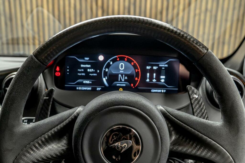 McLaren  V8 Ssg  #33