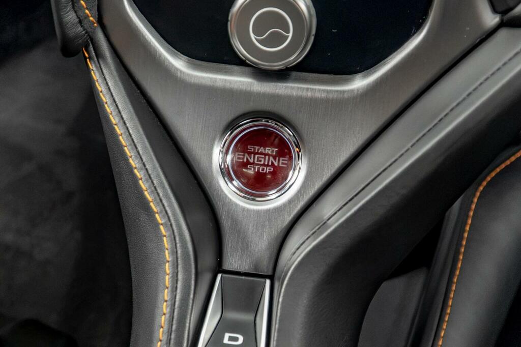 McLaren  V8 Ssg  #40