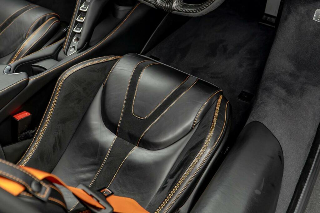 McLaren  V8 Ssg  #29