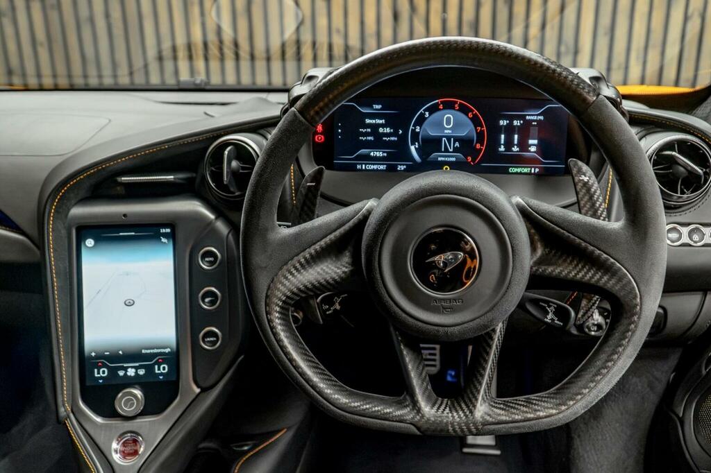 McLaren  V8 Ssg  #26