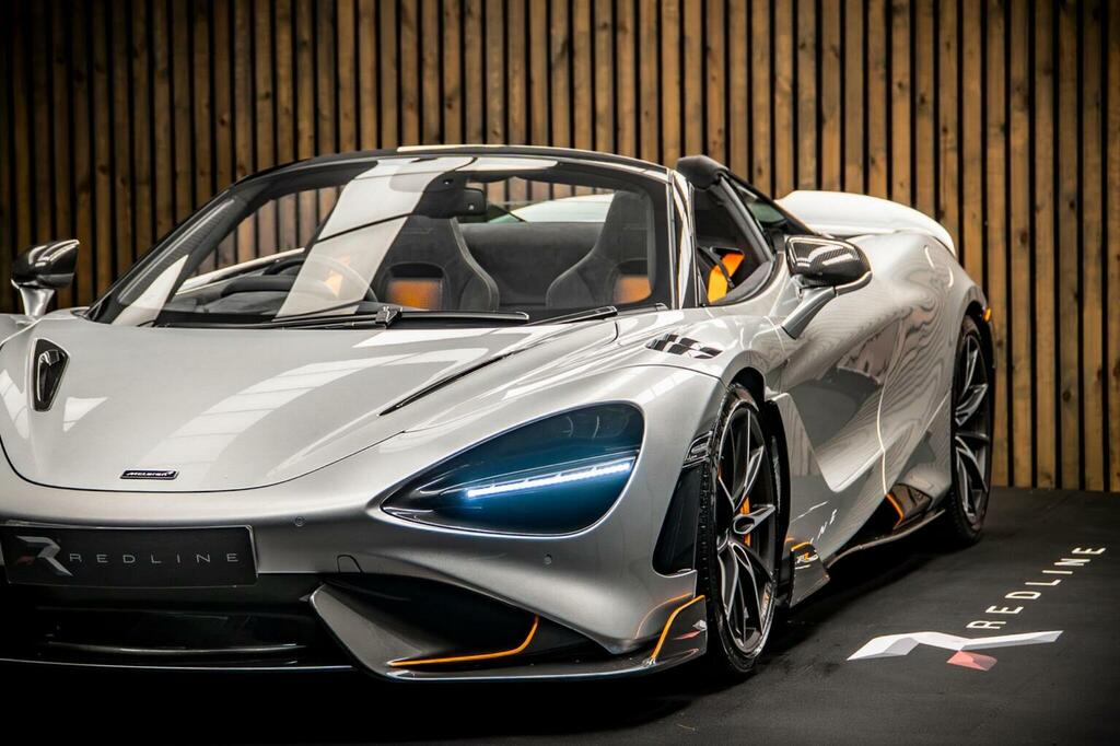 McLaren 765LT Spider Spider Silver #15