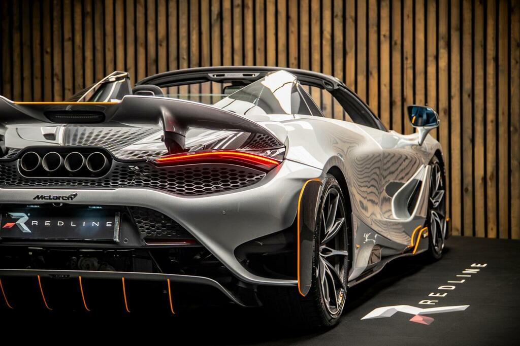 McLaren 765LT Spider Spider Silver #23