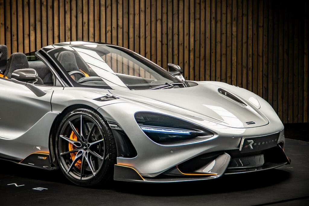 McLaren 765LT Spider Spider Silver #10