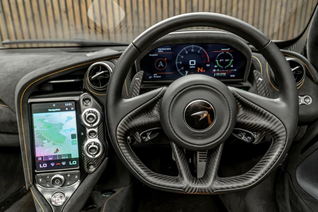 McLaren 765LT Spider Spider Silver #27