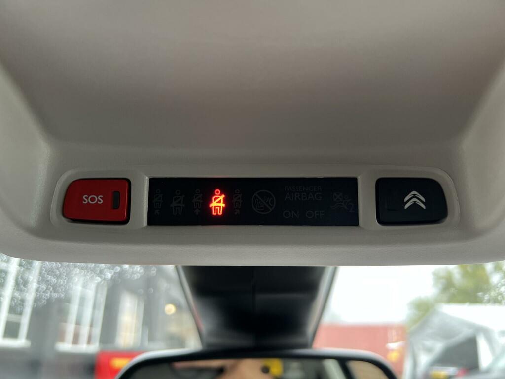 Citroen C4 Cactus 1.2 Puretech Flair Blue #57