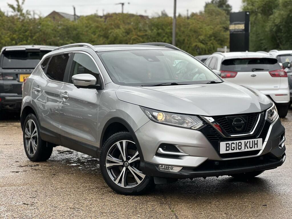 Nissan Qashqai N-connecta Silver