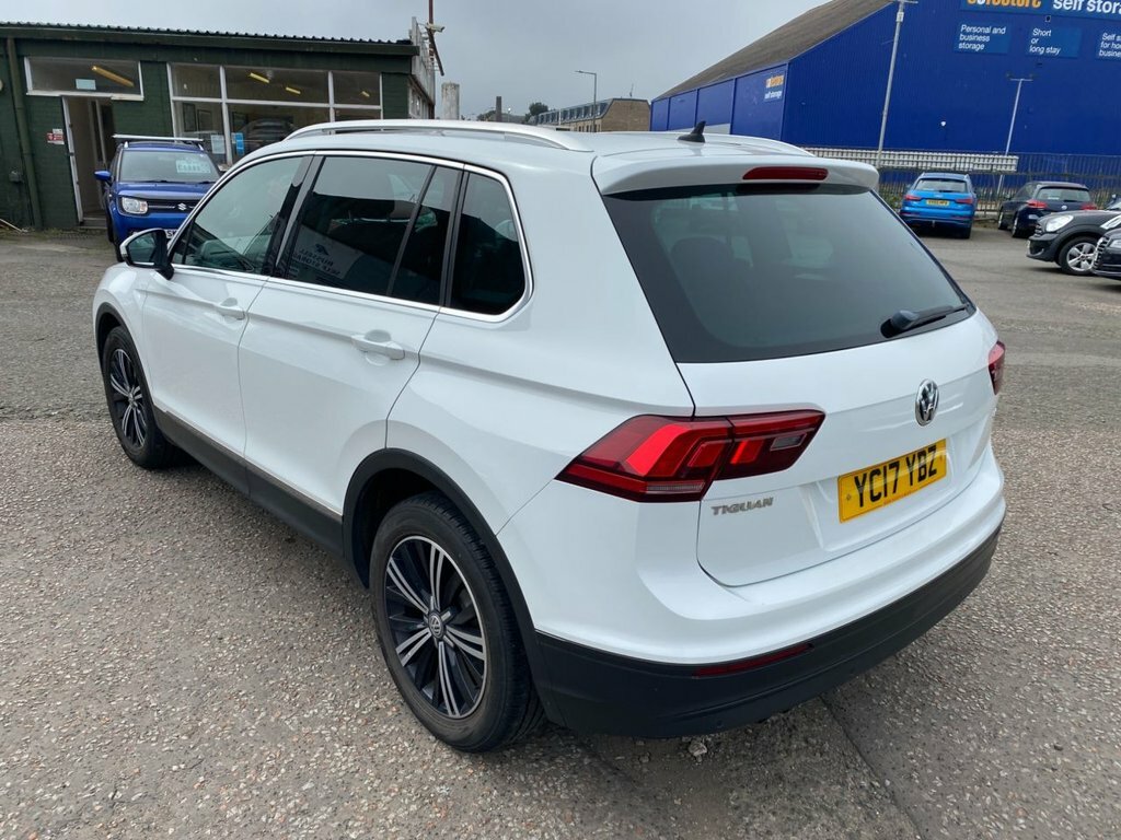 Volkswagen Tiguan 2L Se Navigation YC17YBZ White #5