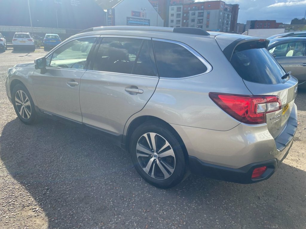 Subaru Outback 2.5L Se Premium Gold #5