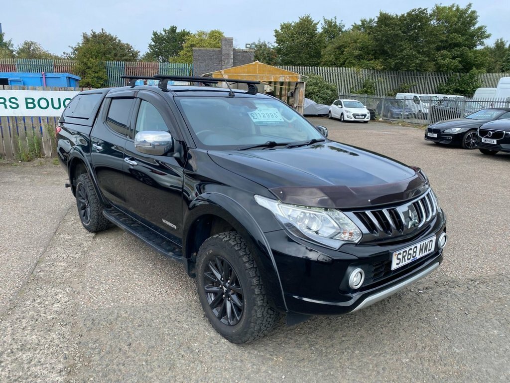 Mitsubishi L200 2.4L Dc Warrior Black