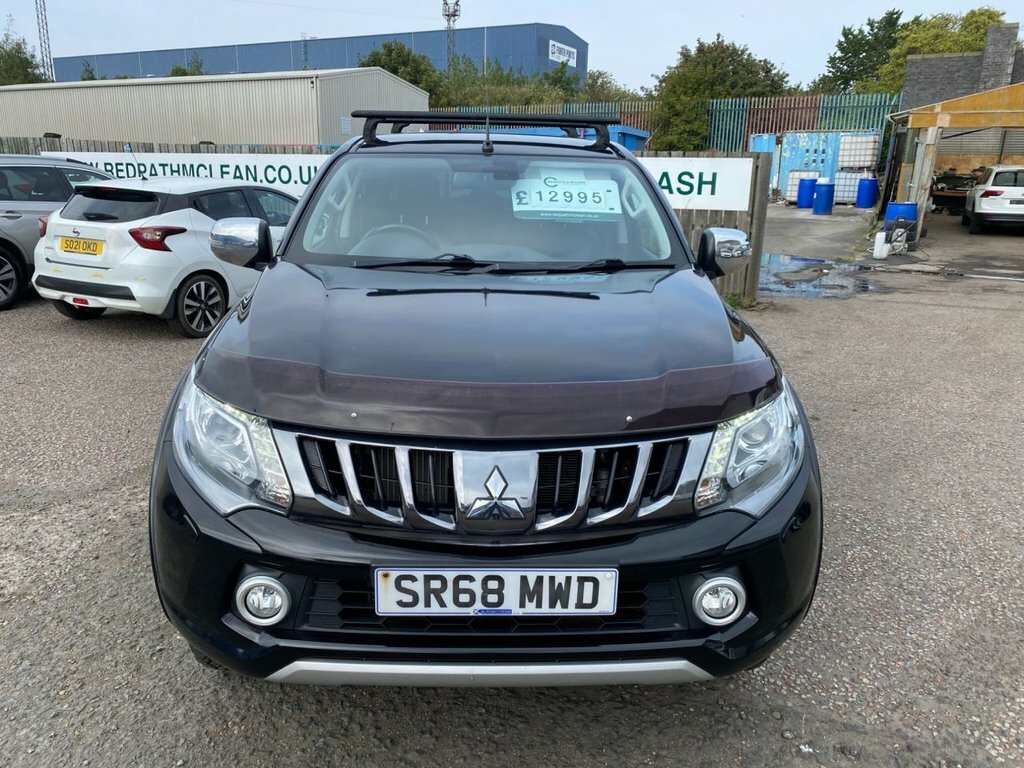 Mitsubishi L200 2.4L Dc Warrior SR68MWD Black #2