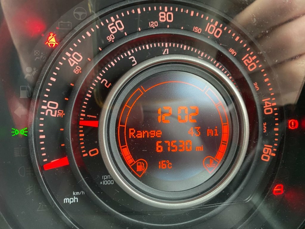 Abarth 500 Hatchback Red #17
