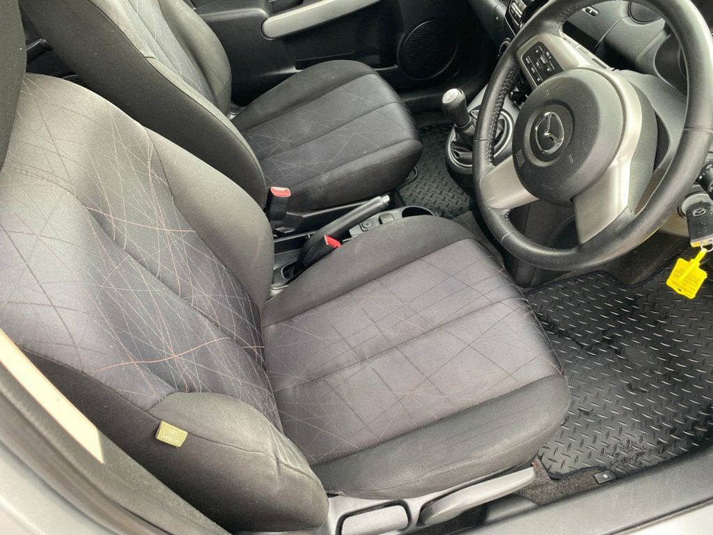 Mazda 2 Ts2 Automatic Silver #31